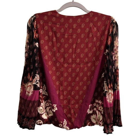 White House Black Market Patchwork Boho Multi Print Flare Sleeve Top Sz XS - Picture 2 of 6